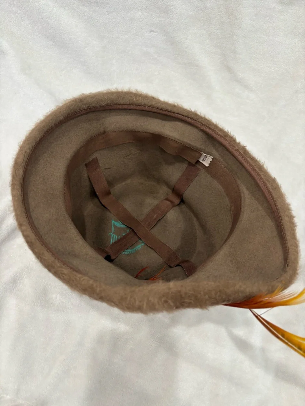 Rare Vintage imported fur Bucket Hat With Feather Inside Felt Size Medium - Picture 8 of 9